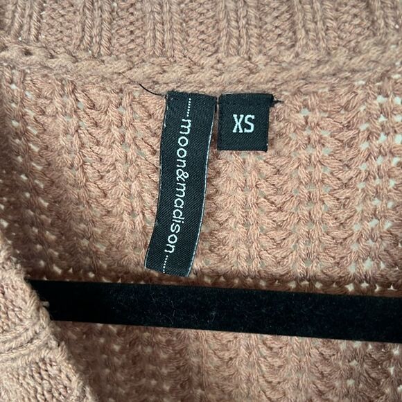 Moon & Madison Bubble Sleep Knit Sweater - Picture 3 of 4